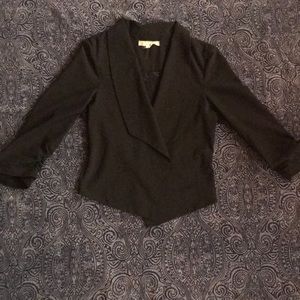 Crop asymmetrical blazer